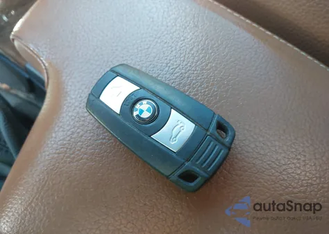 2011 BMW 335I z USA, uszkodzony, nr VIN WBAKG7C56BE264329